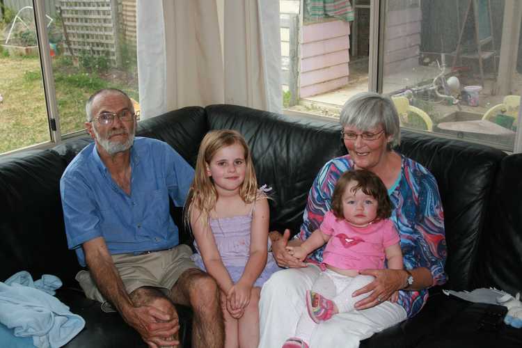 Familie Vissers-Rutten (uit Nederland) met kinderen in Australië
